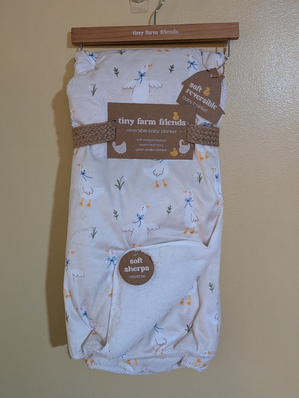 New Tiny Farm Friends Goose Sherpa Baby Blanket 30x40